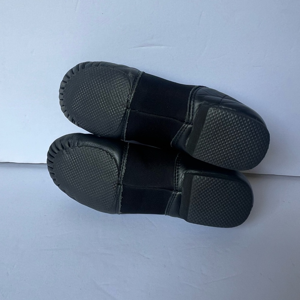🎃Genuine Leather Jazz Shoe Slip On Dance Shoe for Girls and Boys Black - Picture 2 of 8